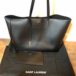 SHOPPING BAG SAINT LAURENT E/W IN SUPPLE LEATHER